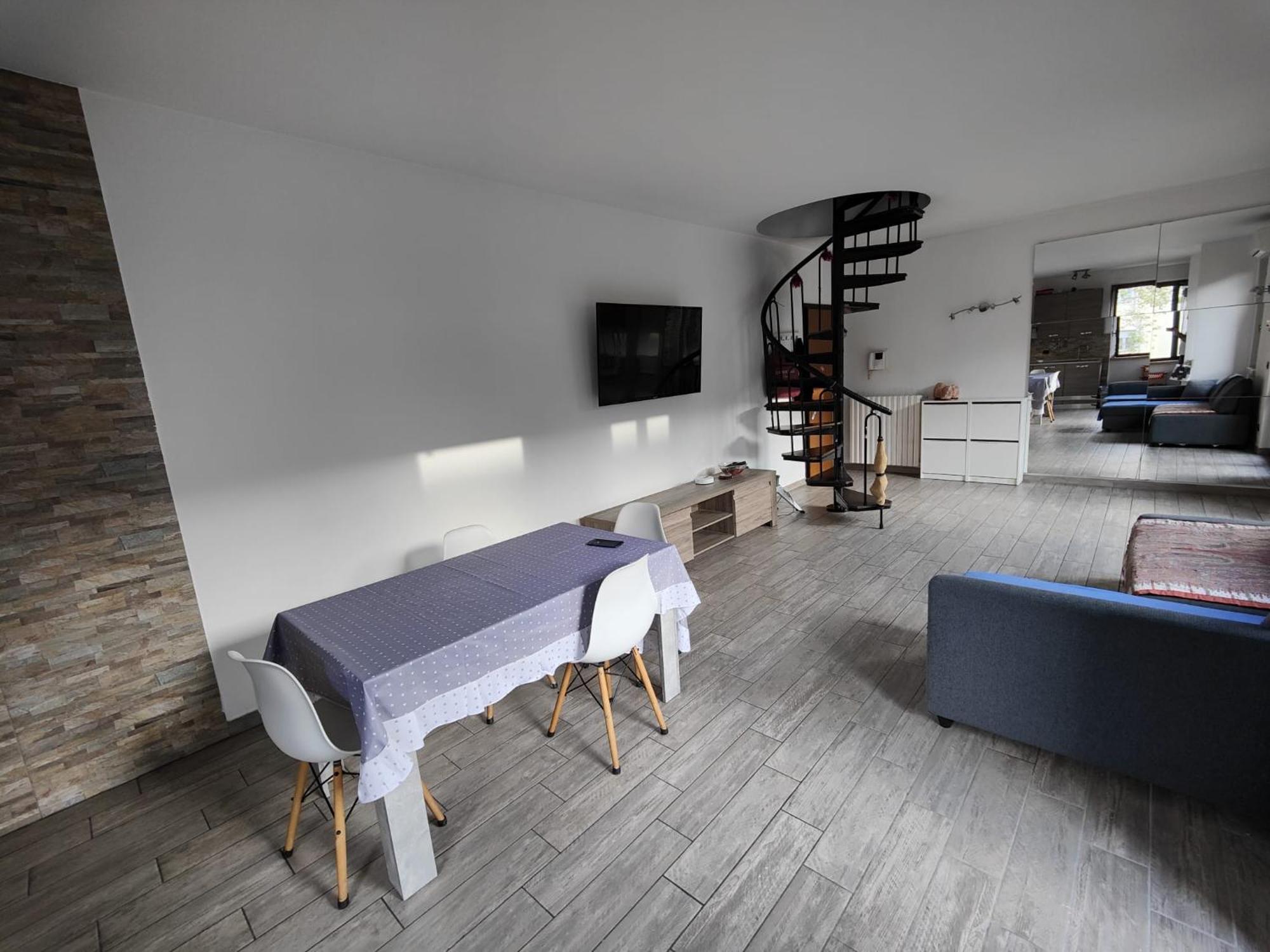 Ketty House B&B - Policlinico Di Monza, U-Power Stadium Luaran gambar